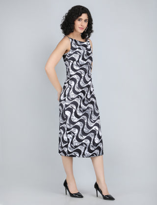 Stylish Black and White Wave Print Midi Dress